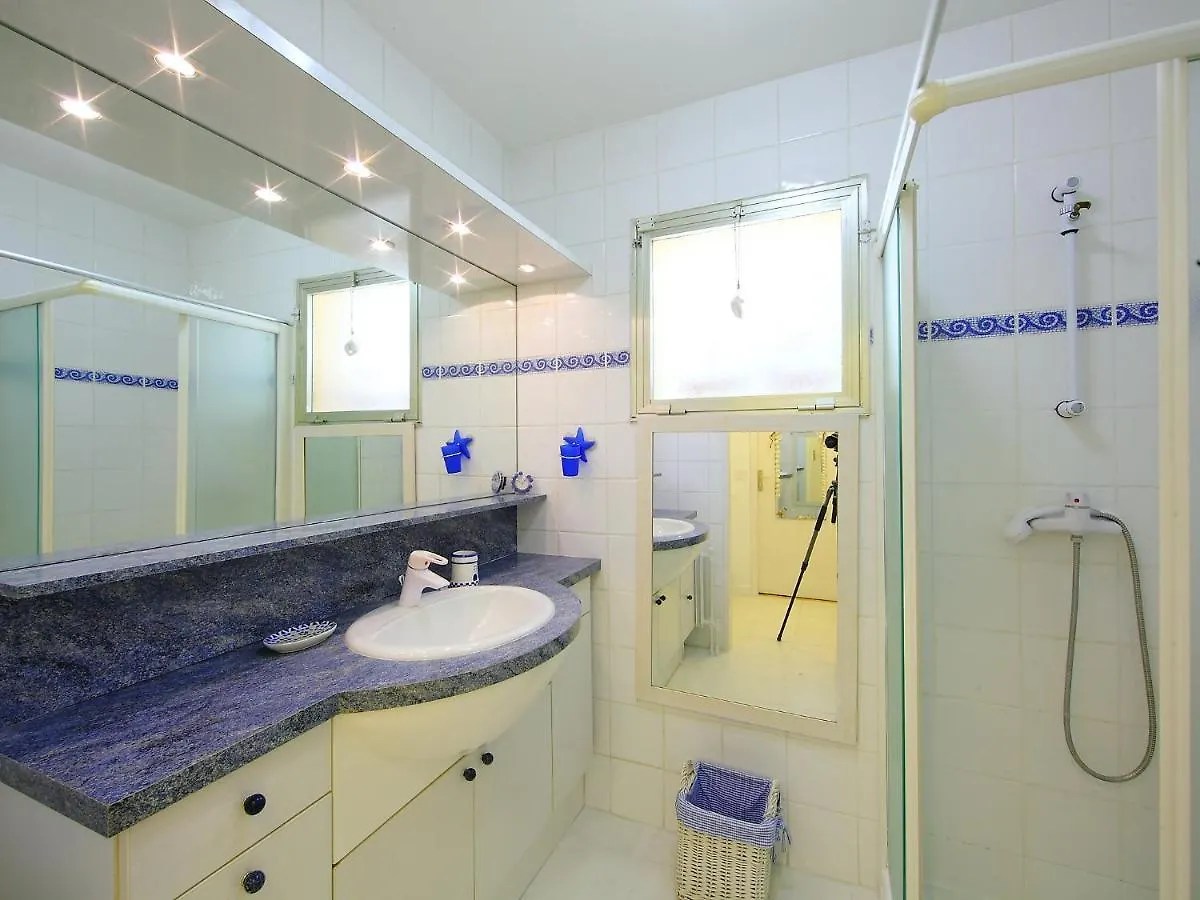 Apartment Les Eucalyptus By Interhome Golfe-Juan