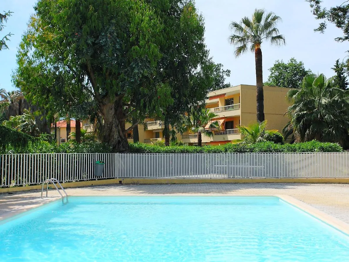 Apartment Les Eucalyptus By Interhome Golfe-Juan